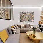 Le Marais Luxury & Trendy *