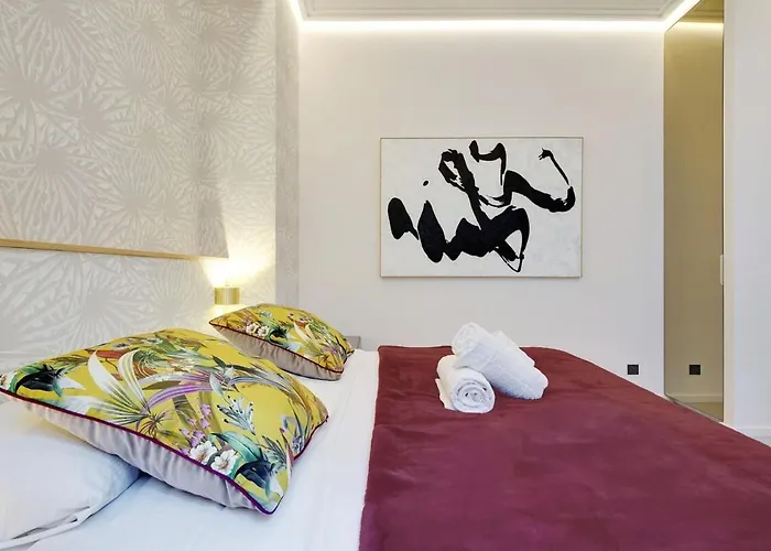 Le Marais Luxury & Trendy París