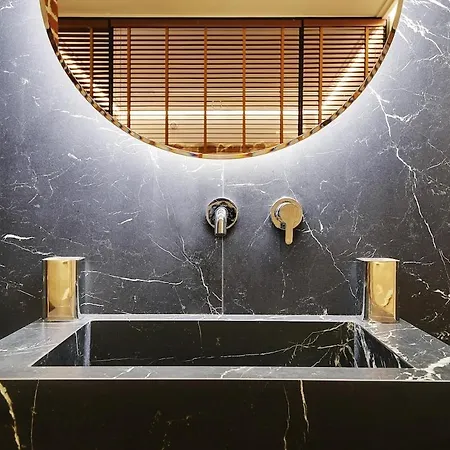 Le Marais Luxury & Trendy Апартаменты