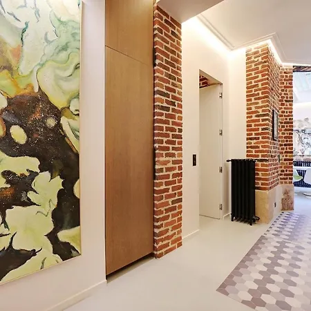 Апартаменты Le Marais Luxury & Trendy Париж