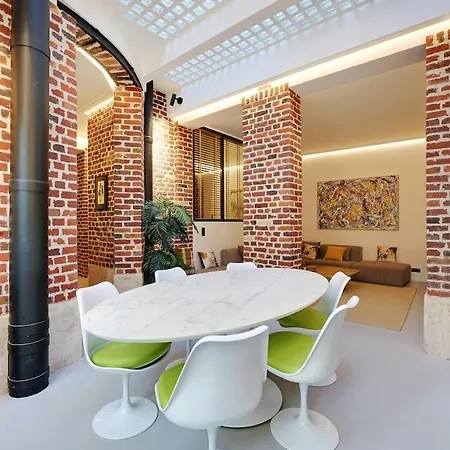 Le Marais Luxury & Trendy