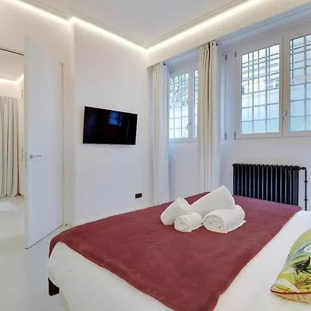 Le Marais Luxury & Trendy Апартаменты