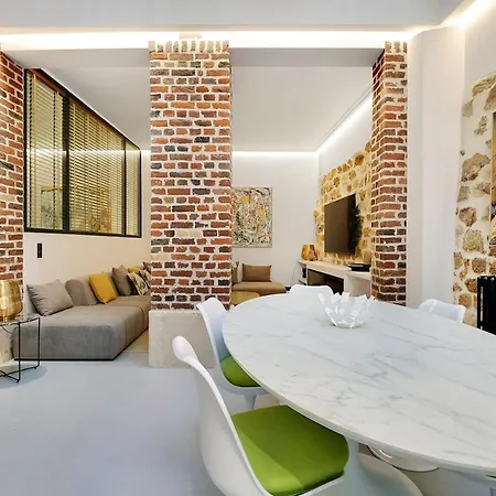 Le Marais Luxury & Trendy *