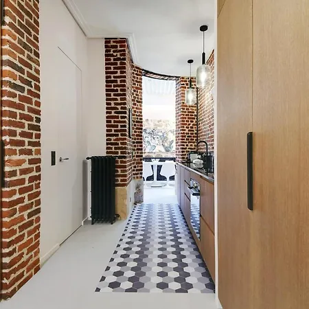 Le Marais Luxury & Trendy