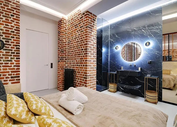 Le Marais Luxury & Trendy 아파트 *