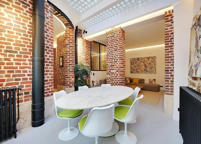 Le Marais Luxury & Trendy