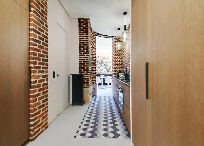 Le Marais Luxury & Trendy